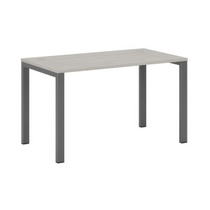 Стол письменный на металлоопорах 135x72x75